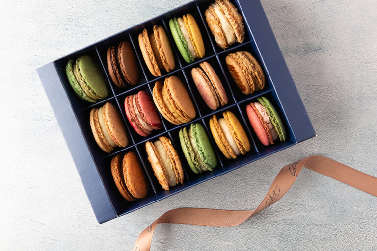 Coffrets Macarons Maison Guillet Coffrets Macarons artisanaux de la Maison Guillet