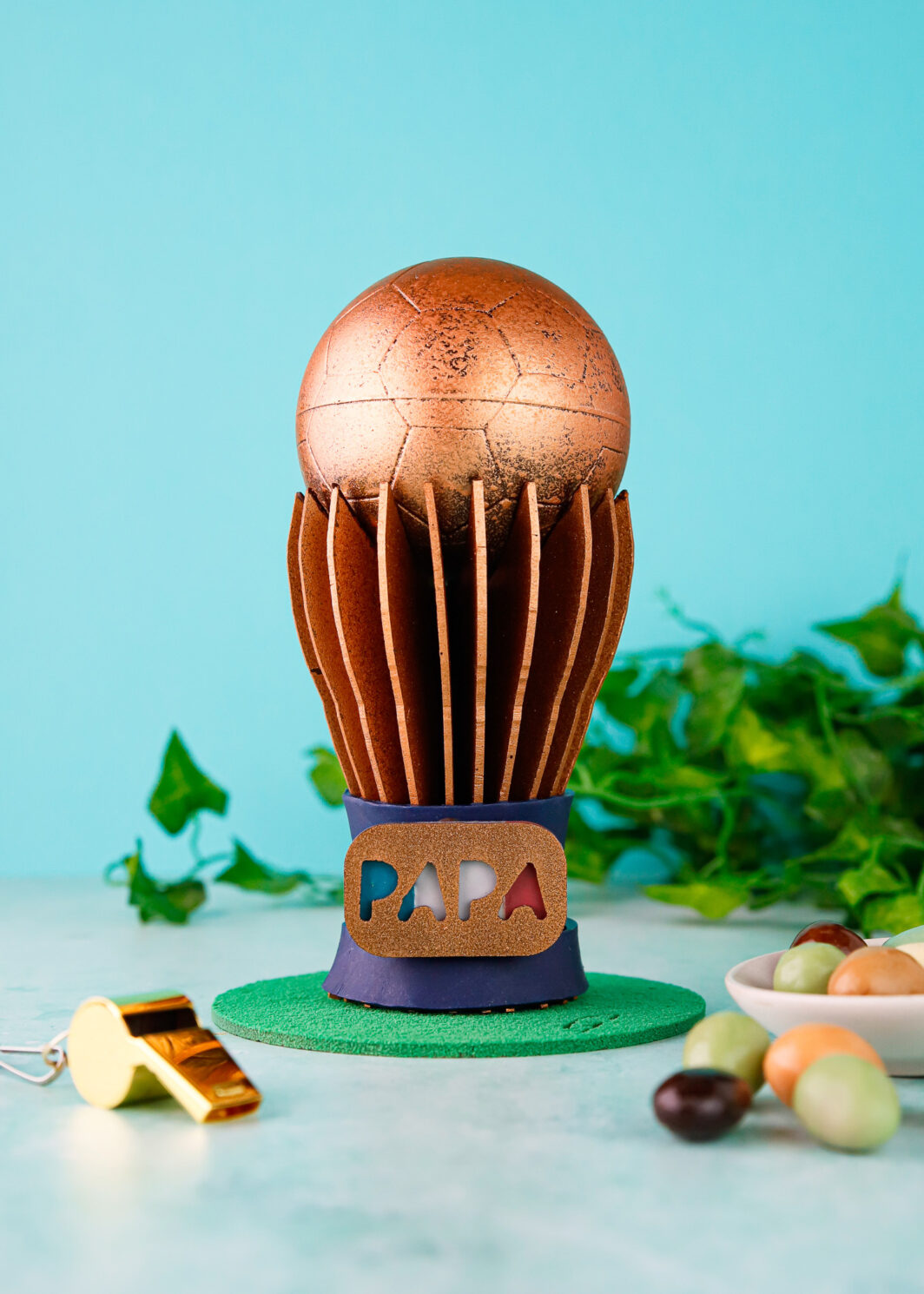 COUPE D'OR - Papa